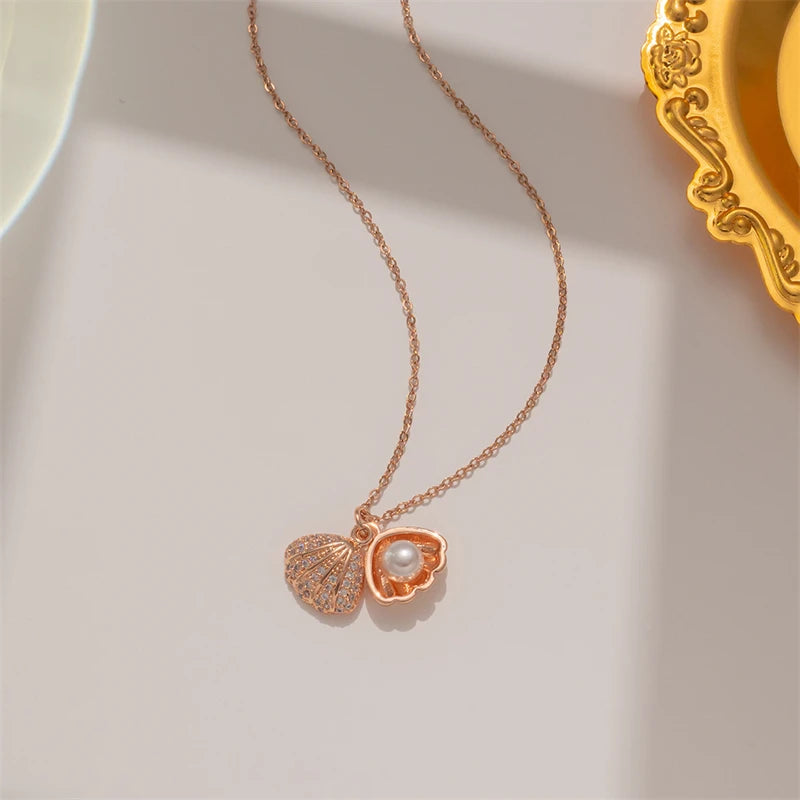 Ariel Ocean Pearl Necklace