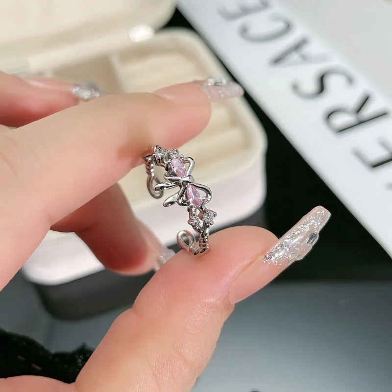 “Lovable” Ring