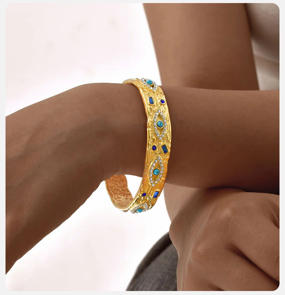 “ Nights“ cuff bracelet